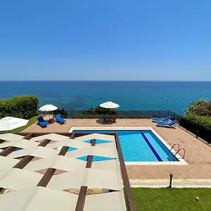 villa-sakos.kefaloniahotels.net/